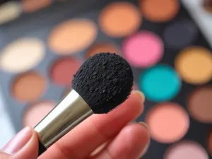 czym przyciemnić podkład